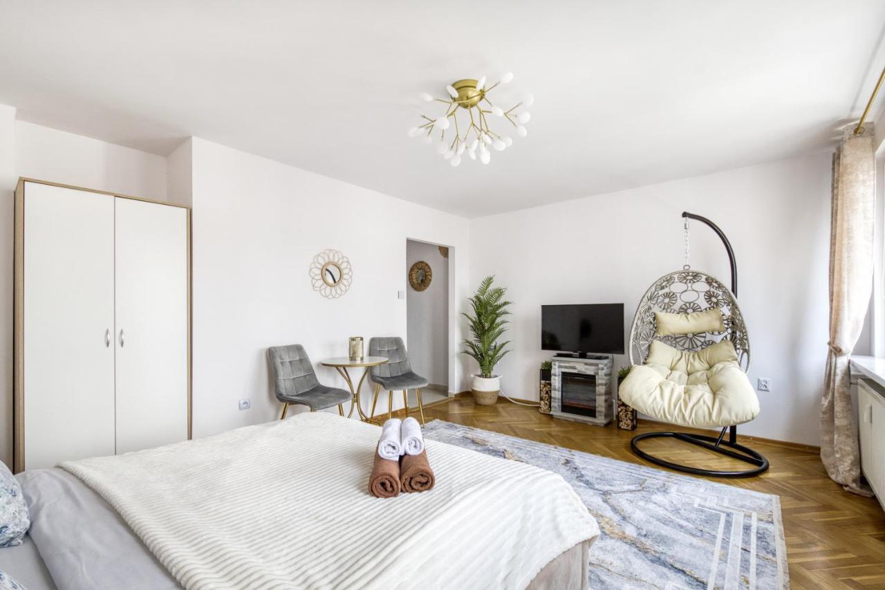 Dekart Centrum Apartments Varsó Kültér fotó